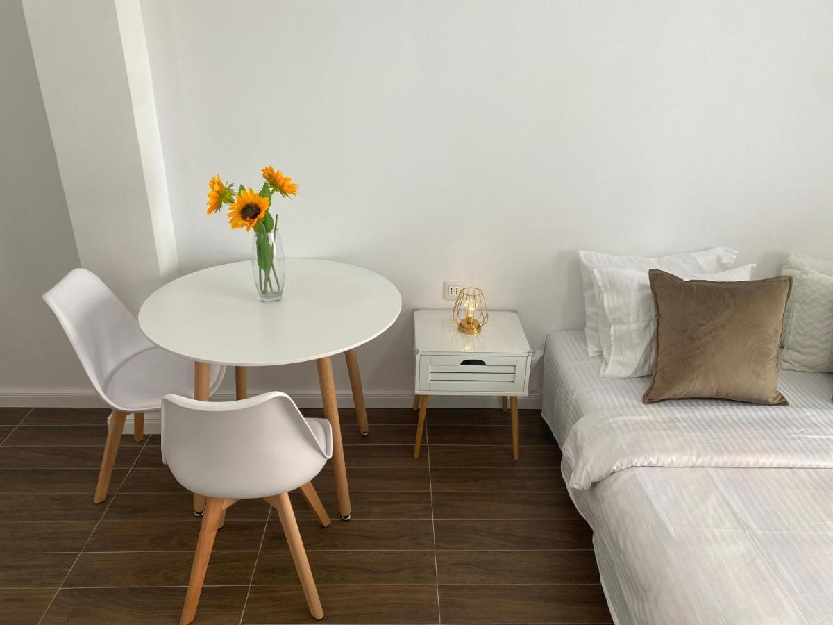 Apartment Veselinka Apartments & Rooms *